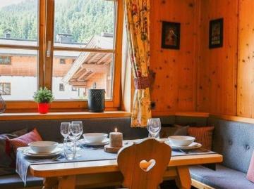 Zu Vermieten 4 Schlafzimmer Wohnung Tirol Tirol DS103427056