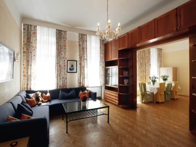 Zu Vermieten 4 Schlafzimmer Wohnung Vienna Vienna DLS98427315
