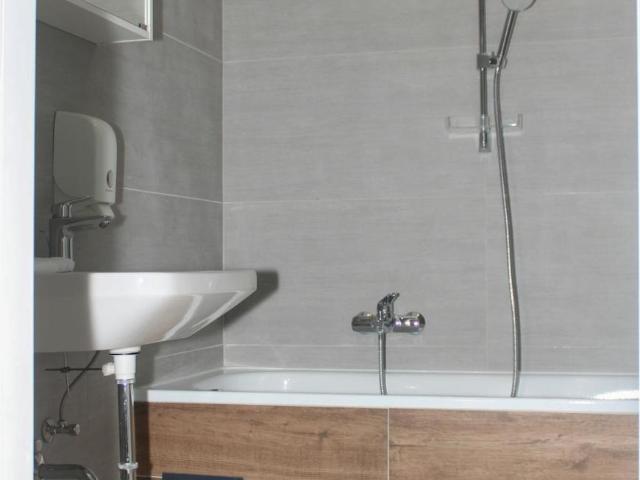 Zu Vermieten 4 Schlafzimmer Wohnung Vienna Vienna DS95656758