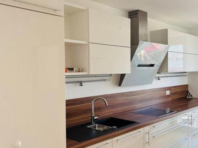 Zu Vermieten 4 Schlafzimmer Wohnung Wien Wien DS105706580