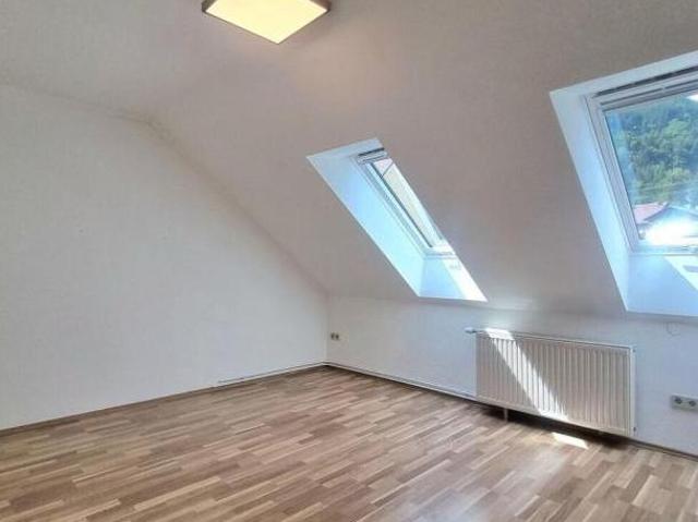 Zu Vermieten 4 Schlafzimmer Wohnung Kärnten Kärnten DS104144731