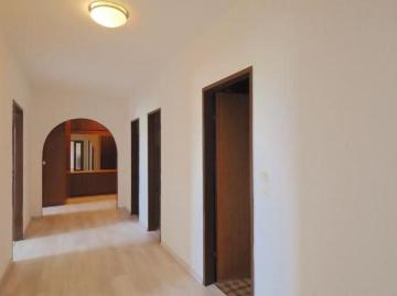 Zu Vermieten 4 Schlafzimmer Wohnung Niederösterreich Niederösterreich DLS102704841