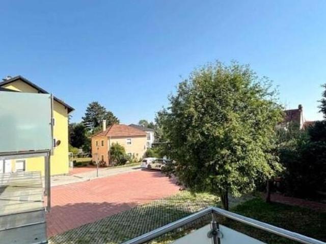 Zu Vermieten 4 Schlafzimmer Wohnung Niederösterreich Niederösterreich DS105200044