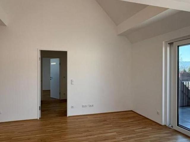 Zu Vermieten 4 Schlafzimmer Wohnung Oberösterreich Oberösterreich DS105053165