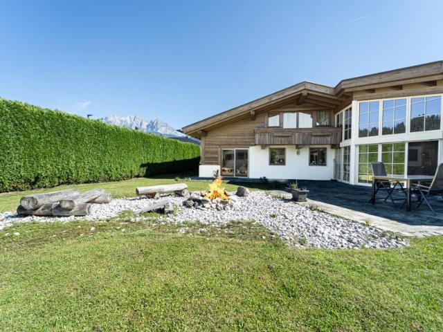 Zu Vermieten 4 Schlafzimmer Wohnung Oberndorf In Tirol Oberndorf In Tirol DS105085442