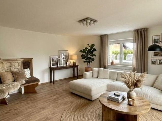 Zu Vermieten 4 Schlafzimmer Wohnung Salzburg Salzburg DS105347222