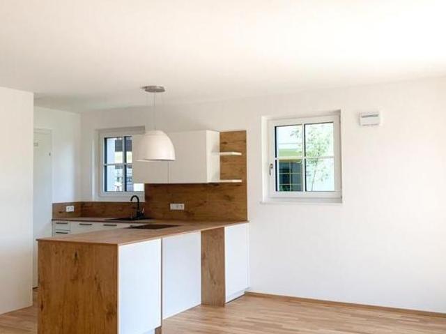 Zu Vermieten 4 Schlafzimmer Wohnung Salzburg Salzburg DS105605639