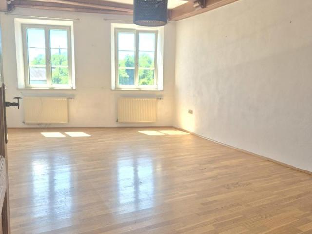 Zu Vermieten 4 Schlafzimmer Wohnung Steyr AUT DLS101947216