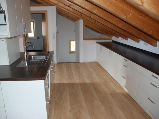 Zu Vermieten 5 Schlafzimmer Wohnung Imst AUT DS102022991
