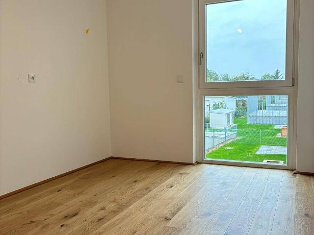 ZU VERMIETEN! ab sofort bezugsfertig! T19_Kleegarten_gemütliche 2 Zimmerwohnung mit Loggia