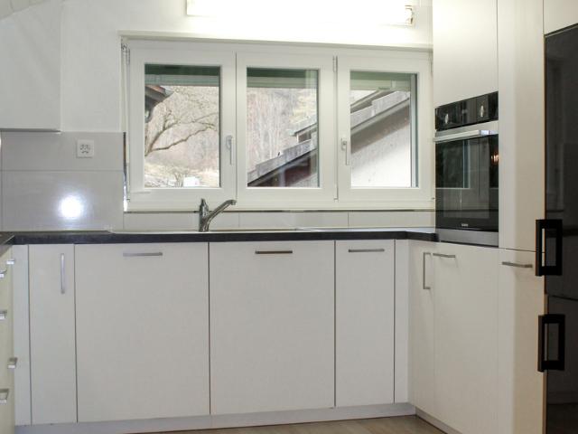 3,5 Zimmer Wohnung im 1. Stock mit Balkon und Dachboden