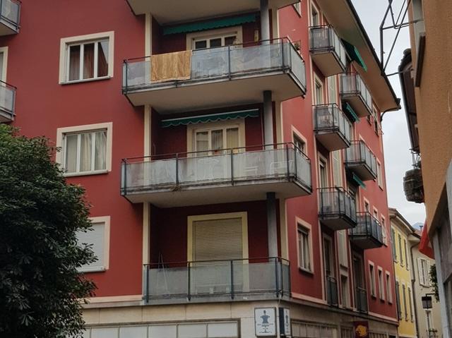 Zu vermieten in der Altstadt 2 Zimmer Wohnung ruhig, teilmöbliert