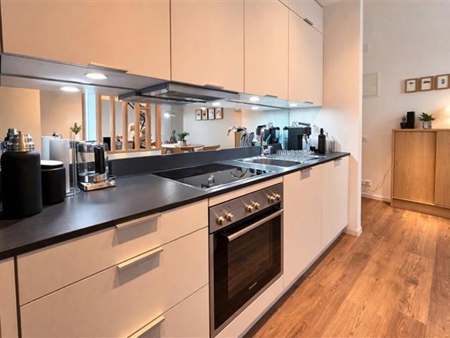 Zu vermieten ist eine wunderschöne, möblierte und renovierte 2 Zimmer Wohnung in Porrentruy