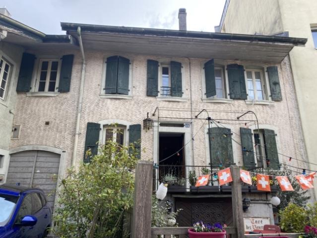 Zu renovierendes Gebäude – Historisches Zentrum von Montreux – 5 Wohnungen
