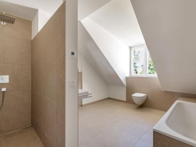 Zum Erstbezug: Modernes Reihenmittelhaus mit Westterrasse und Privatgarten