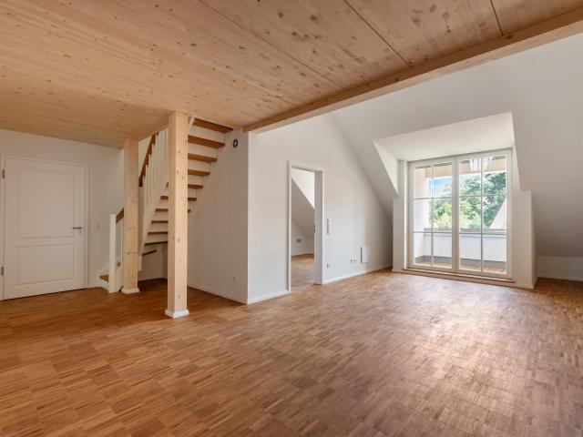 Zum Erstbezug: 3 Zimmer Wohnung mit sonniger Süd Loggia