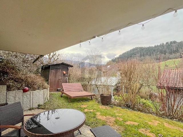 ZUM WOHLFÜHLEN, MIT HERRLICHEM BLICK