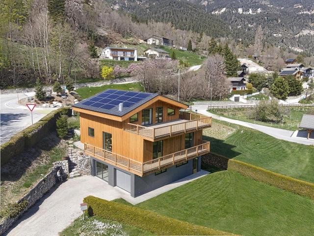 Zum Verkauf – 5,5 Zimmer Chalet in Crans Montana, Mollens Gebiet – Route de Tsampriman