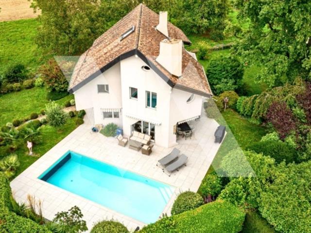 8 Room single house