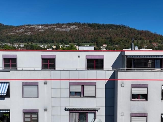 Zum Verkauf in Delémont, Penthouse mit 6 Zimmern und Panoramaterrasse