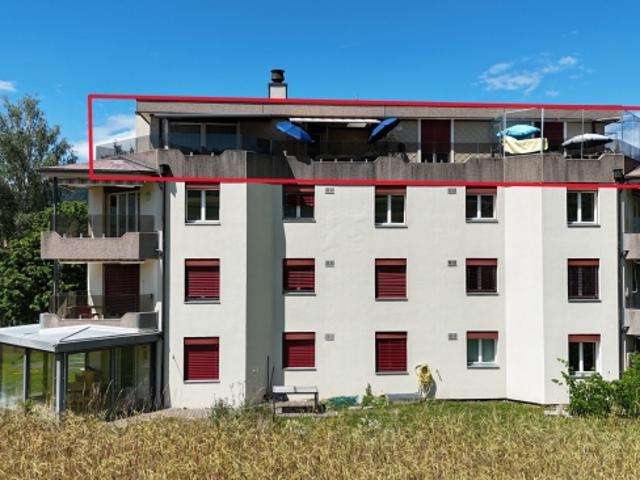 Zum Verkauf in Reconvilier prächtiges Penthouse mit 4,5 Zimmern