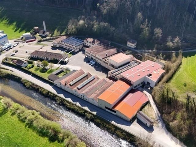 Zum Verkauf in St Ursanne, Industriegelände mit gemietetem Wohnraum