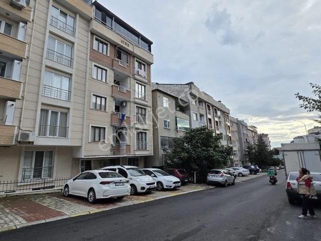 Zümrütevlerde 14 Yıllık Masrafsız Satılık Dubleks Daire