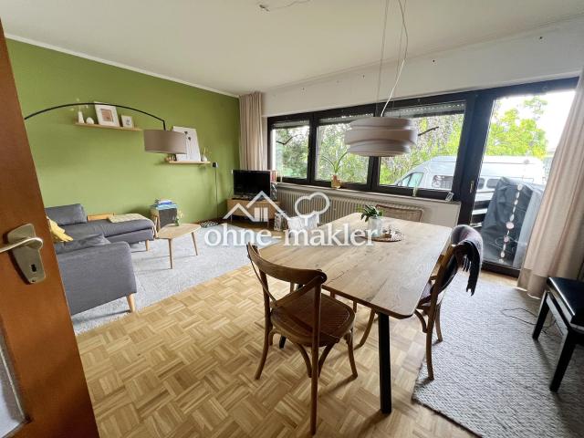Zündorf: 4,5 Zimmer Maisonette Wohnung mit Balkon und EBK