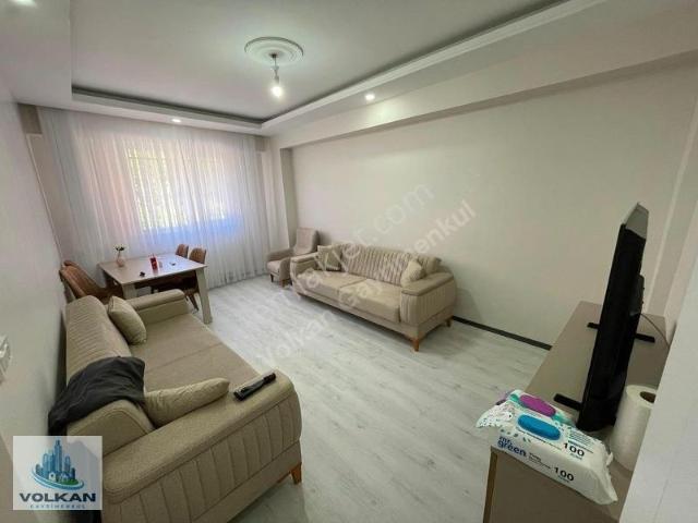 Zübeyde Hanım Mah 2+1 90m2 Otoparklı Butik Sitede 1.kat Daire