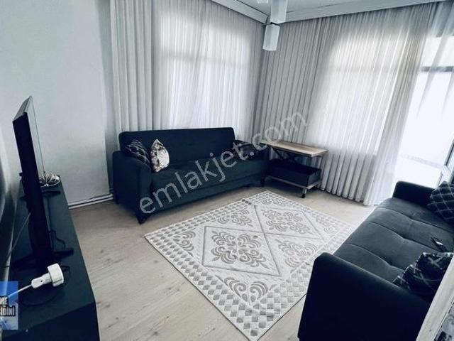 Zübeyde Hanım Mah'de Çok Acil İçi Yapılmış 85m2 2+1 Daire