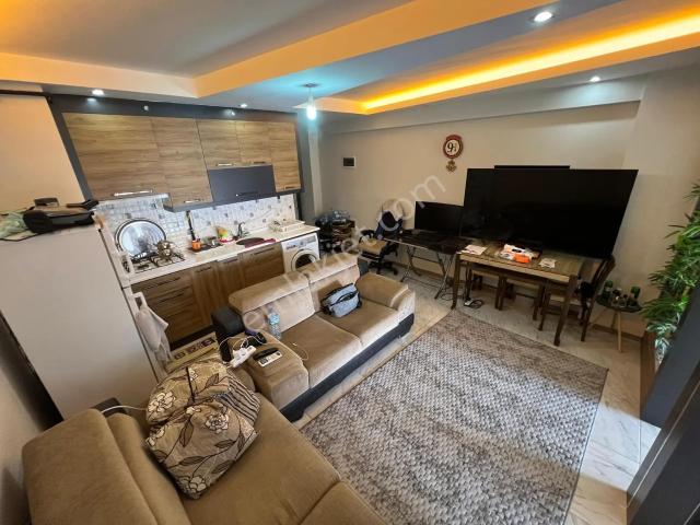 Zübeyde Hanım Caddesinde 2+1 Full Eşyalı Kiralık Apart