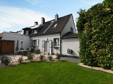 Haus kaufen in Heimaterde - Garten