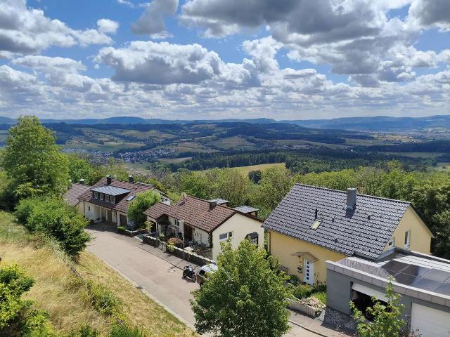 Zuhause mit 6 Zimmern in Göppingen Hohenstaufen