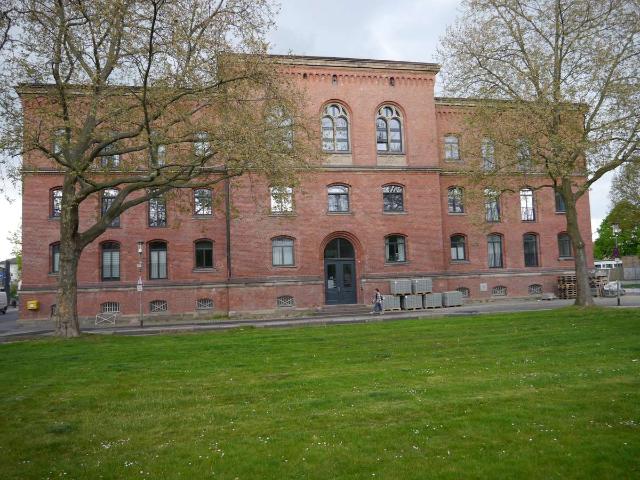 Schöne 2 Zimmer Wohnung in der ELWE, Kasseler Unterneustadt