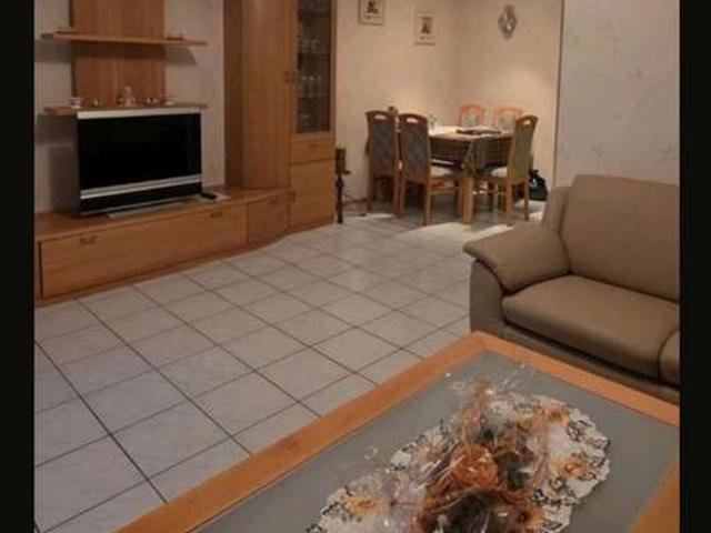 Zuhause mit 2 Zimmern in Königsbach Stein