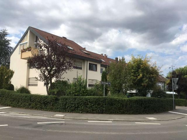 Zuhause mit 2 Zimmern in Stuttgart Weilimdorf als WG für 2 Personen oder an eine Einzelperson