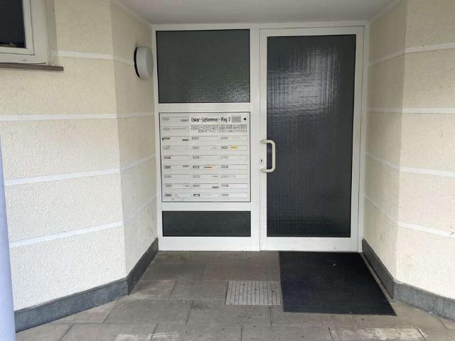 Zuhause mit 2 Zimmern und Balkon in Plochingen