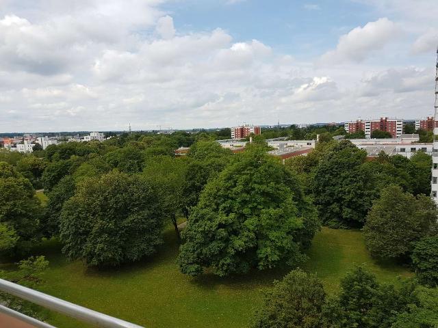 Zuhause mit 3 Zimmern und weitem Ausblick am Westkreuz