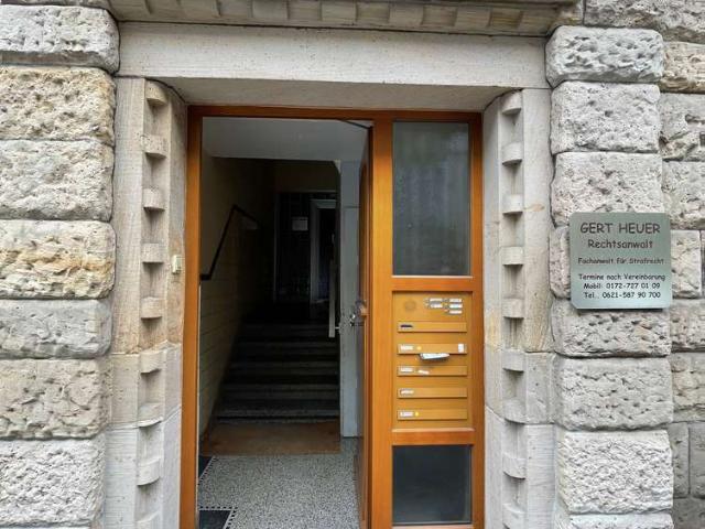 Zuhause mit 3,5 Zimmern in Ludwigshafen