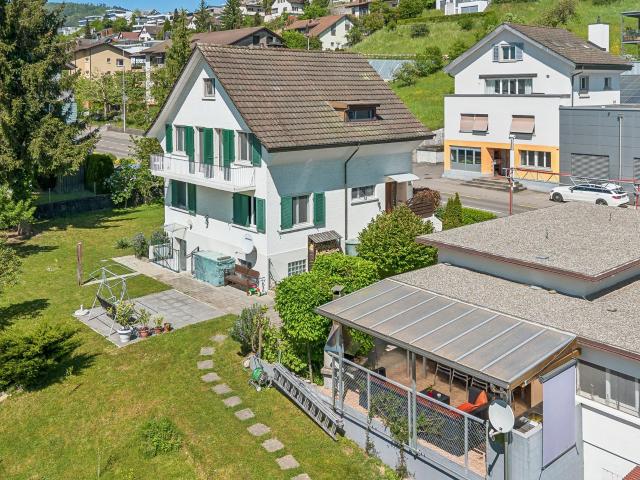 Zuhause mit traumhafter Gartenidylle in Aarenähe