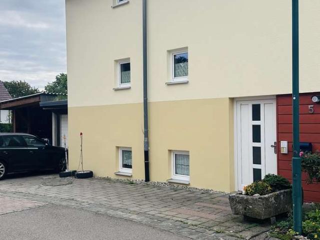 Zuhause mit viel Platz in Erkenbrechtsweiler