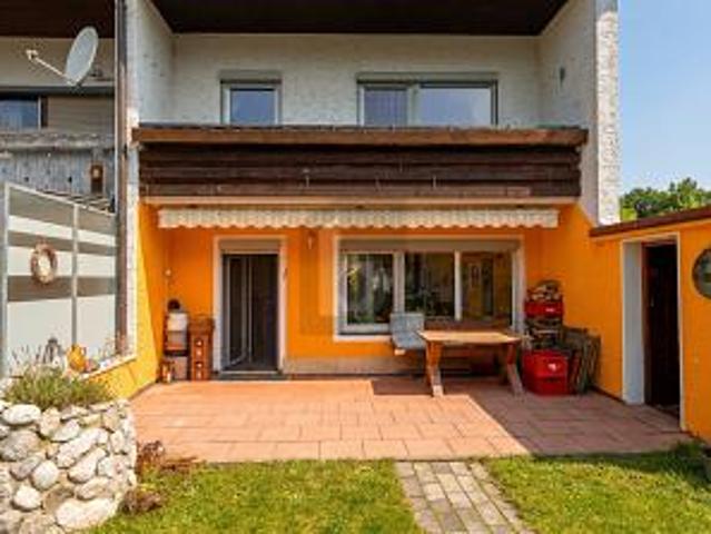 ZUHAUSE MIT DACHREFUGIUM & SONNENTERRASSE