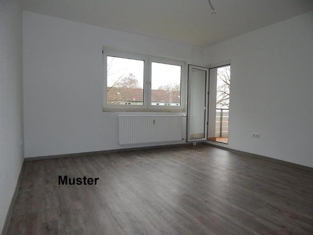 Zuhause fühlen! Renovierte 3 Zimmer Wohnung mit Balkon