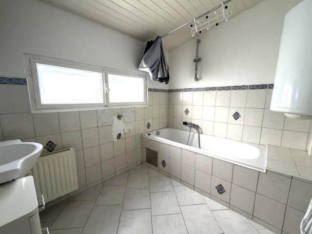 Zuhause im Retzer Zentrum gepflegtes Miethaus auf zwei Ebenen