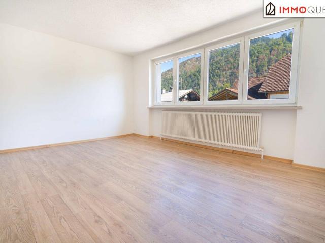 Zuhause zwischen Bergen und Natur Gemütliche 2 Zimmer Wohnung in Scharnstein mit Einbauküche, viel Stauraum und kurzen Wegen in die Natur