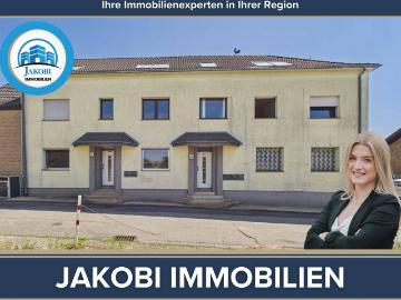 Zülpich: 5 Parteien Wohnhaus mit großer Doppelgarage sowie weiterem Ausbaupotenzial!