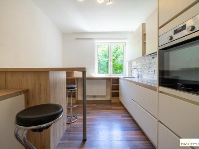 Zur Gänze sanierte 2 Zimmer Wohnung inkl. Hochwertiger Einbauküche in ausgezeichneter Lage