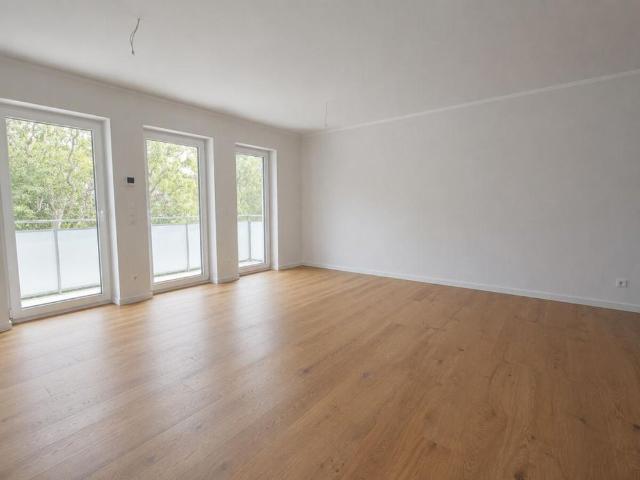 Zur Miete Geräumige 2 Zimmer Wohnung mit Balkon und PKW Stellplatz zum 01.09.2026