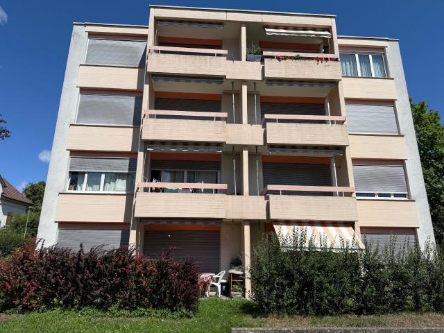 Zur Miete in Delémont, 4,5 Zimmer Wohnung im 2. Stock