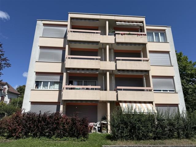 Zur Miete in Delémont, 4,5 Zimmer Wohnung im 2. Stock